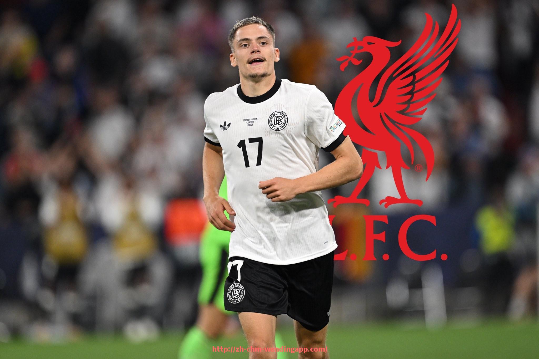 问鼎娱乐官网-世俱杯场上语音沟通系统介绍及其作用分析