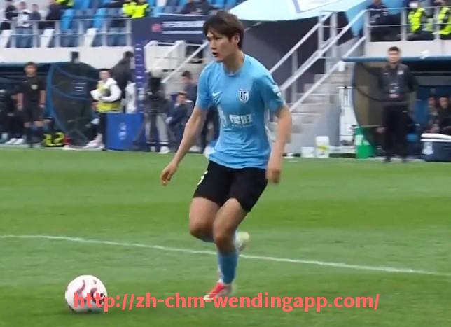 问鼎娱乐官网-西甲球员转战英超的成功案例与适应分析