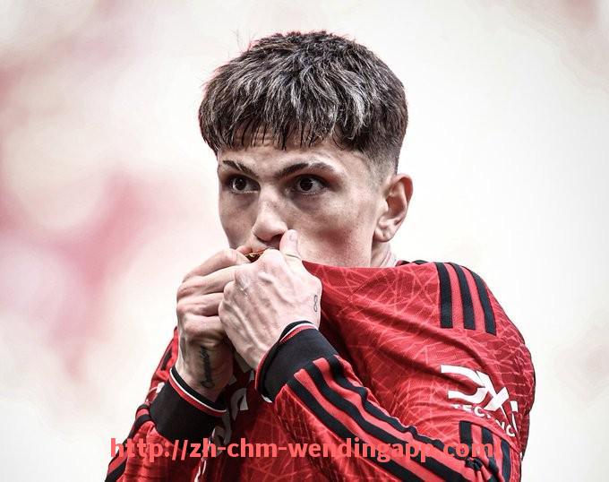 问鼎娱乐官网-西甲球员转战英超的成功案例与适应分析