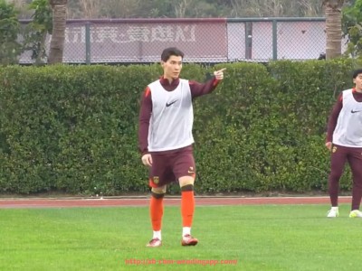 问鼎娱乐官网-2018赛季中超联赛球员进球排行榜完整统计