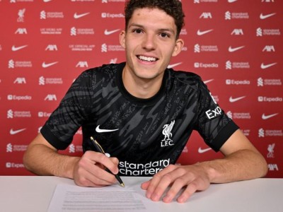 问鼎娱乐官网-英超各赛季冠军球队列表与主教练记录